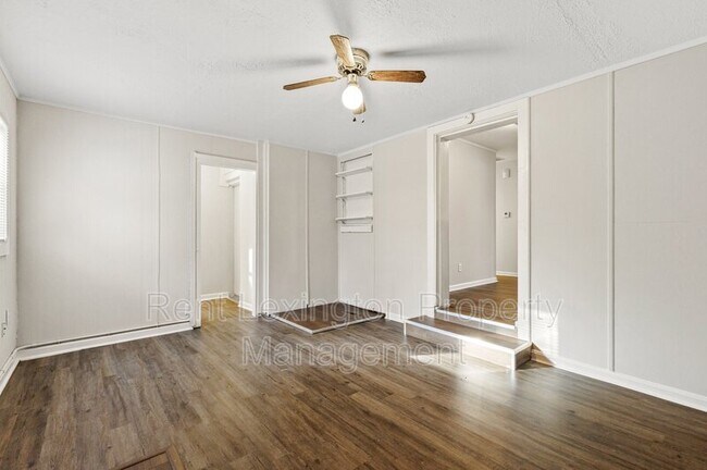 Building Photo - 3633 King Arthur Dr