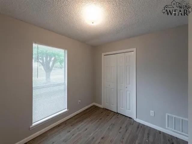 Building Photo - 2107 Richmond Dr