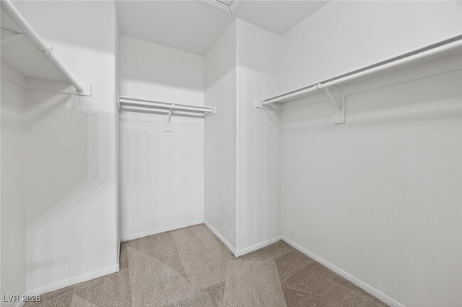 Building Photo - 621 Iron Stirrup Ave