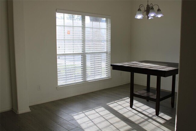 Building Photo - 4318 Payton Manor Ln
