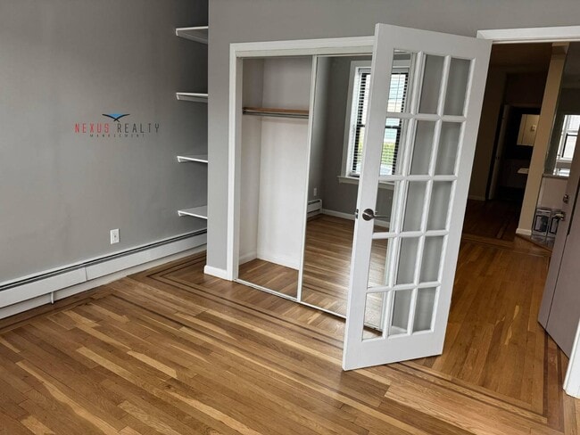 Building Photo - 19-22-22 21st Rd