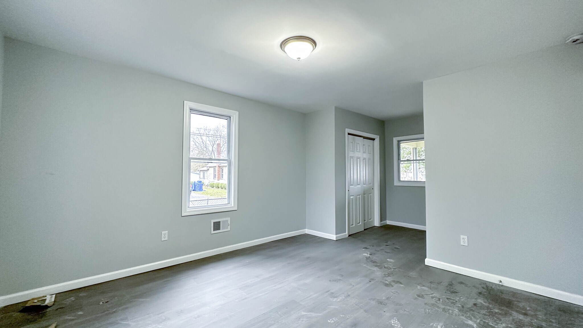 Building Photo - 17 Pearl St