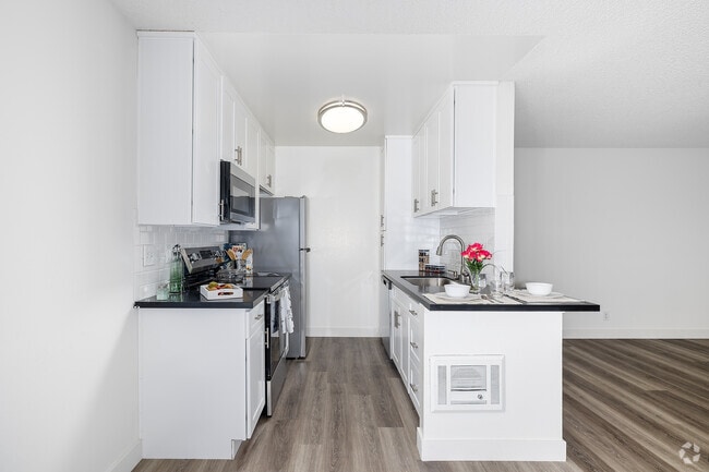 Interior Photo - Ridgegate Apartments