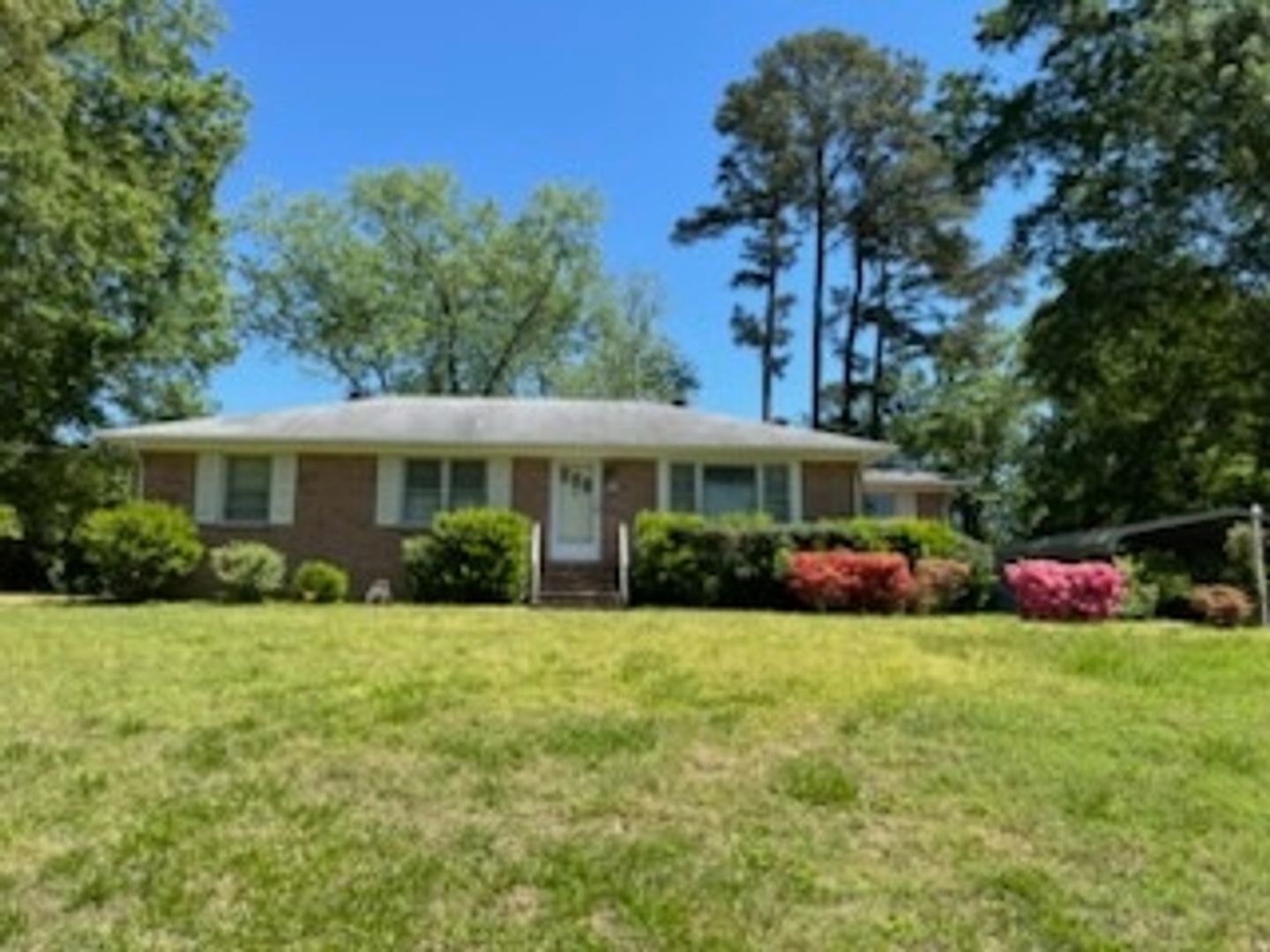 Building Photo - 4121 Foxglove Rd