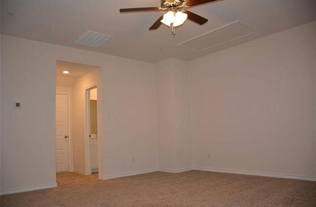 Building Photo - 312 Shasta Dr