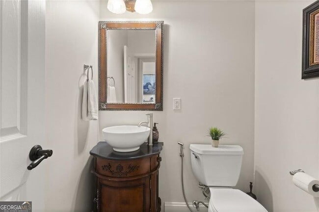 Building Photo - 415 Lyerly Pointe