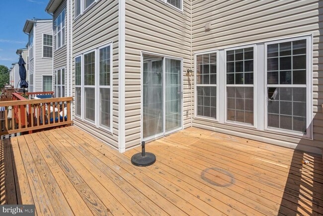 Building Photo - 6323 Dunn Ct