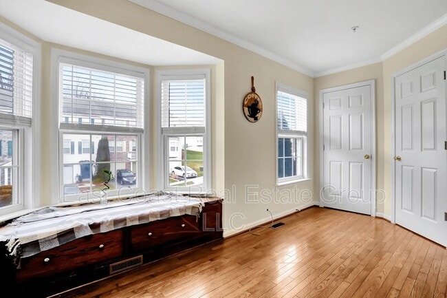 Building Photo - 779 Monet Dr