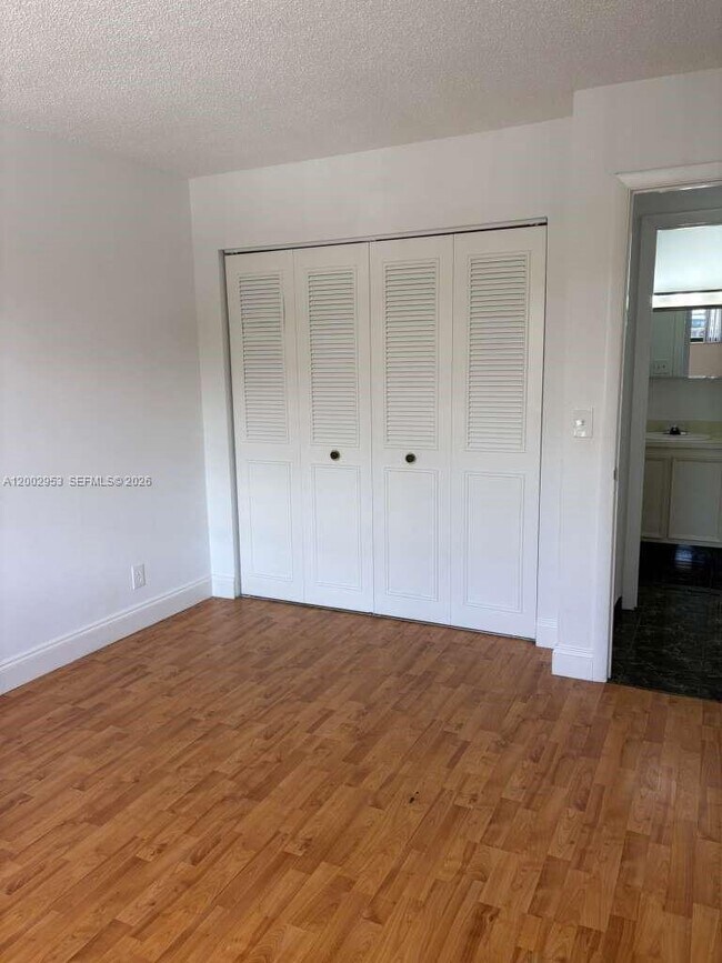 Building Photo - 5937 Forest Hill Blvd