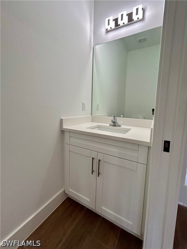 Building Photo - 3724 2nd Ave NE