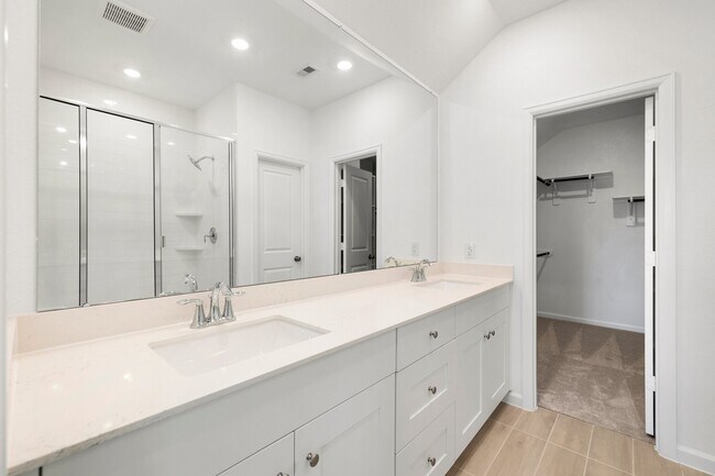 Building Photo - 30342 Centipede Grv Ln