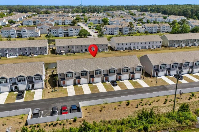 Building Photo - 332 Bayou Loop