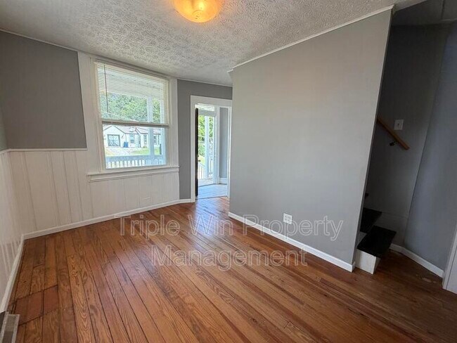 Building Photo - 7790 Folk Ave