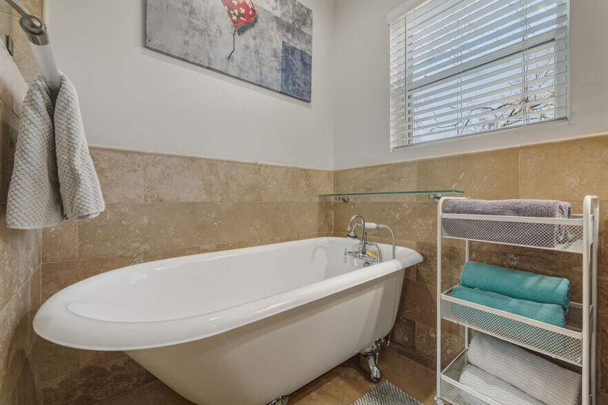 Building Photo - 512 Bouldin Ave