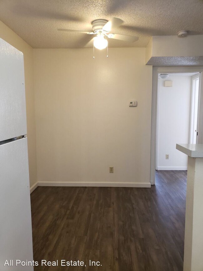 Building Photo - 4828 Art St