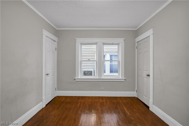 Building Photo - 1355 West Blvd