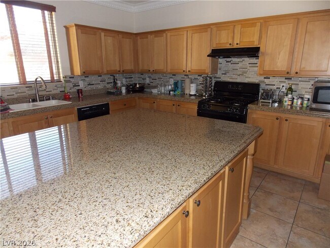 Building Photo - 1208 Olivia Pkwy