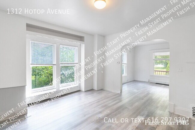 Building Photo - 1312 Hotop Ave