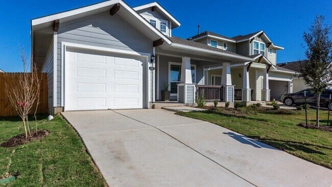 Building Photo - 223 Trailside Ln