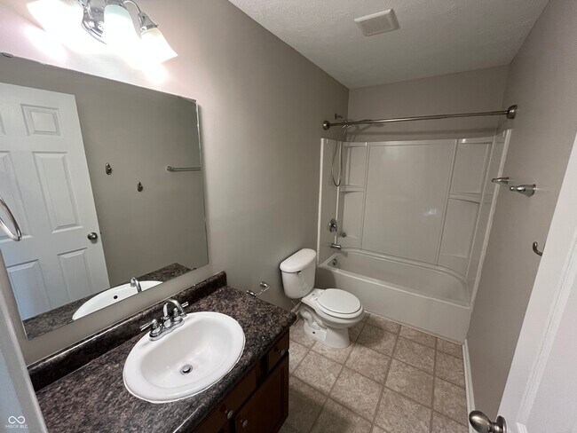 Building Photo - 15156 High Timber Ln