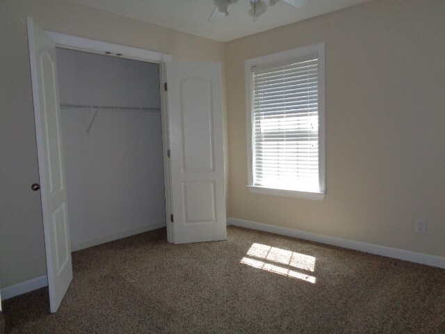 Building Photo - 612 Pointe Clear Dr