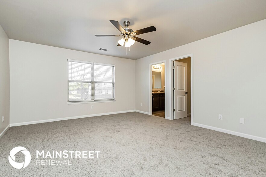 Building Photo - 175 Leland Ln