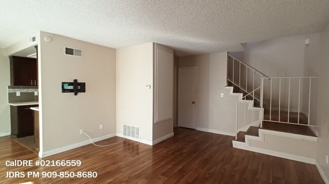Building Photo - Hacienda Heights 2 Bedroom Condo