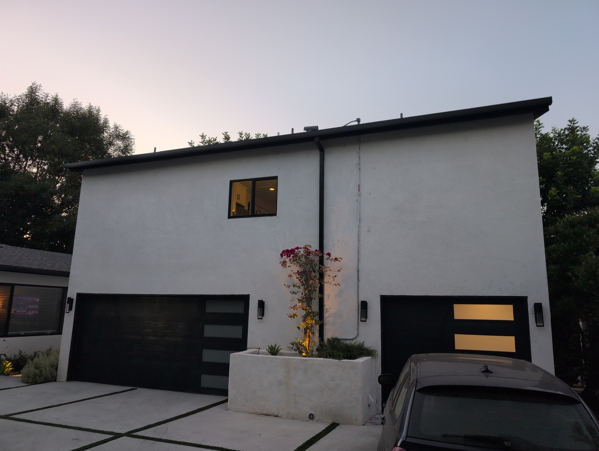 Building Photo - 4331 Allott Ave