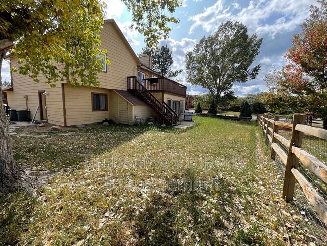 Building Photo - 320 Rangely Dr