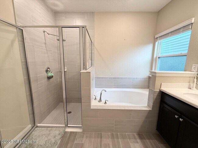 Building Photo - 62 Boylston Ct