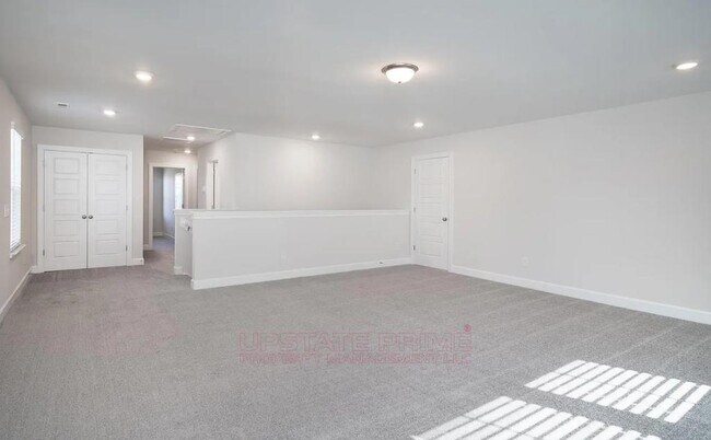 Building Photo - 8 Callen Oak Wy