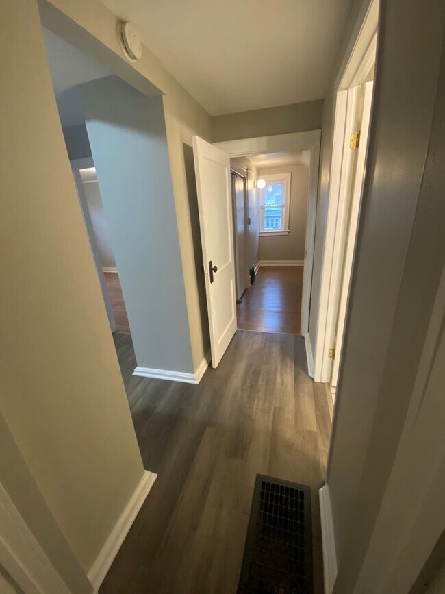 Building Photo - 1622-24 S 58th