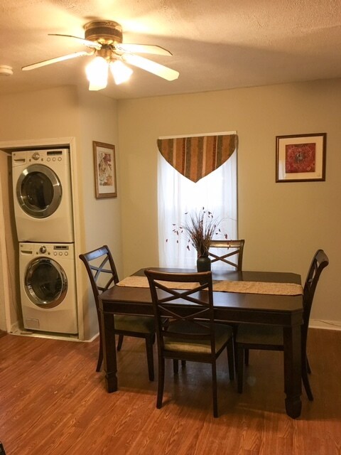 Building Photo - 10 Gardner St