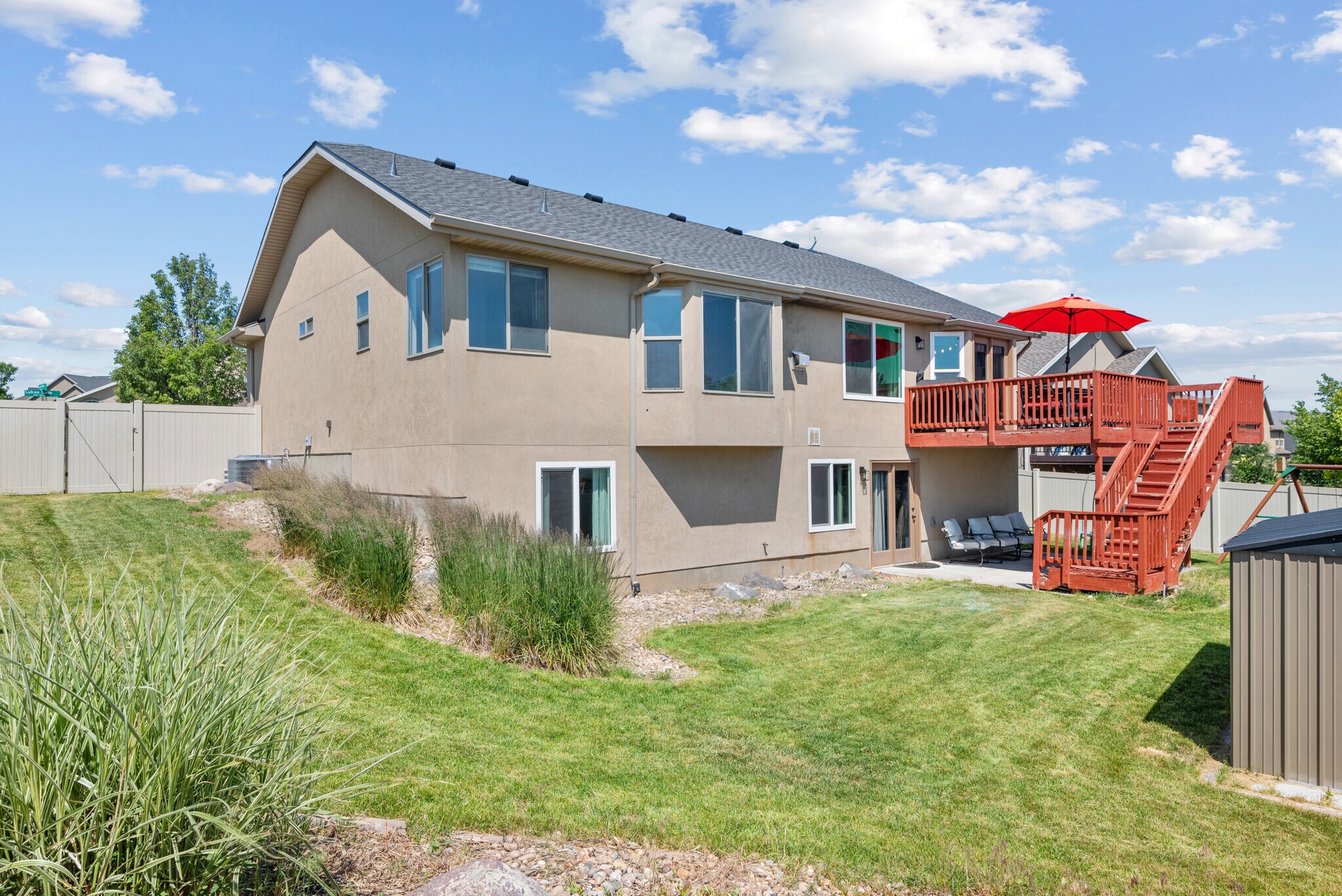 Building Photo - 1396 S Lukas Ln