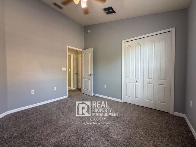 Building Photo - 7624 Red Mill Cir
