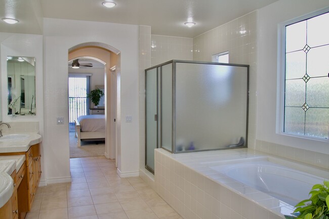 Building Photo - Carlsbad Arroyo Retreat