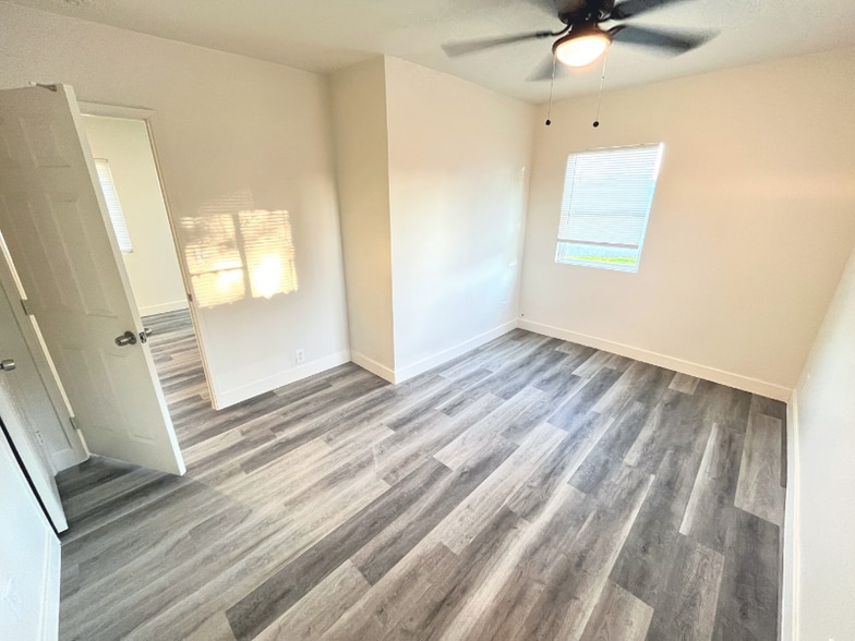 Building Photo - 1610 N H St