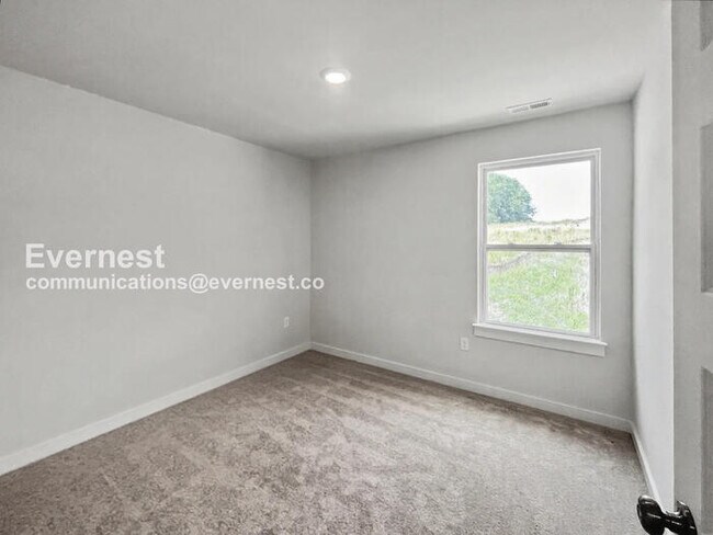 Building Photo - 2284 Robert Gwynne Dr