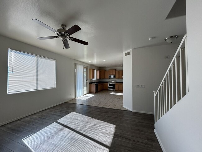 Building Photo - Spacious 3br Home in Cortessa $1,799.00 2300+ Sq Foot house with spacious loft