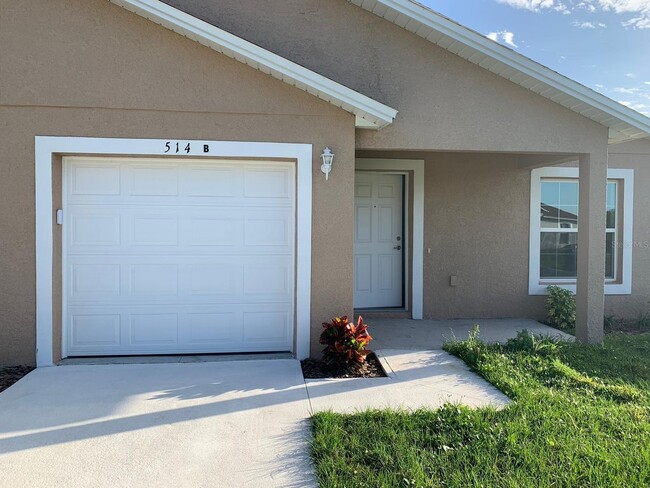 Building Photo - Poinciana Rental Home