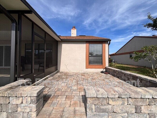 Building Photo - 7823 Fawn Brook Cir E