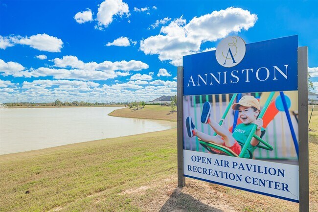 Building Photo - 26718 Willow Ln