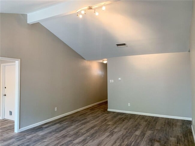 Building Photo - 11640 Parkfield Dr
