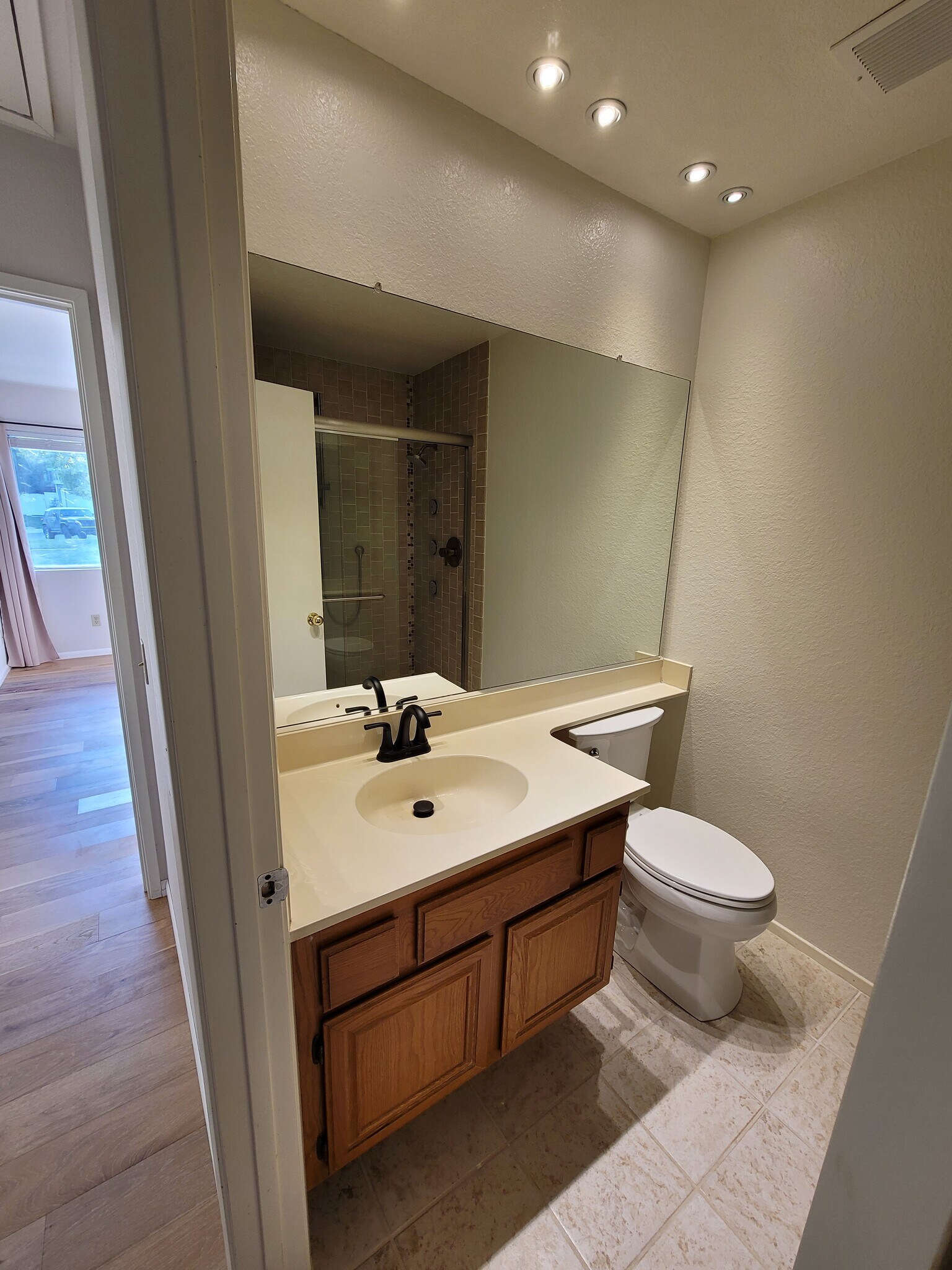 spare bathroom - 35 La Costa Ct