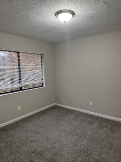 Building Photo - North Hall Duplex Available Immediately!