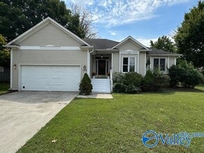 Building Photo - 194 Topaz Rd