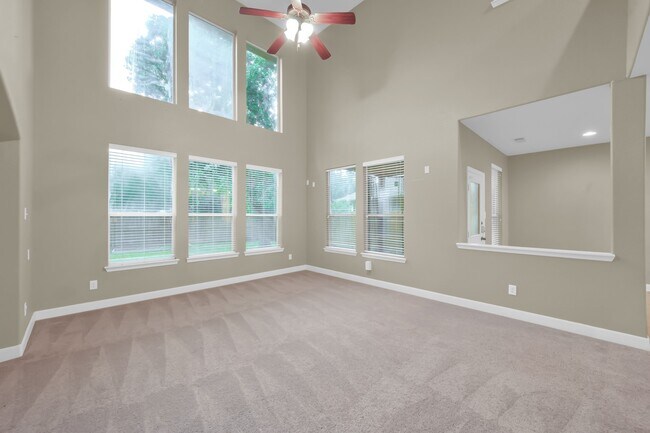 Building Photo - 31322 Evergreen Park Ln