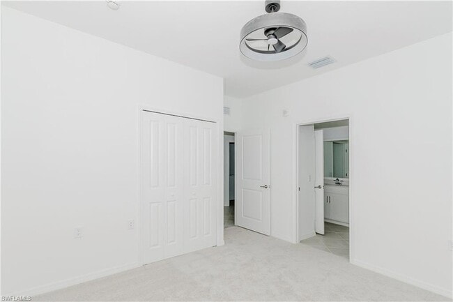 Building Photo - 5527 Double Eagle Cir