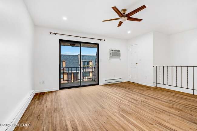 Building Photo - 720 Ocean Ave N