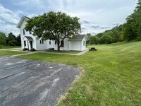 Building Photo - 173 S Amenia Rd